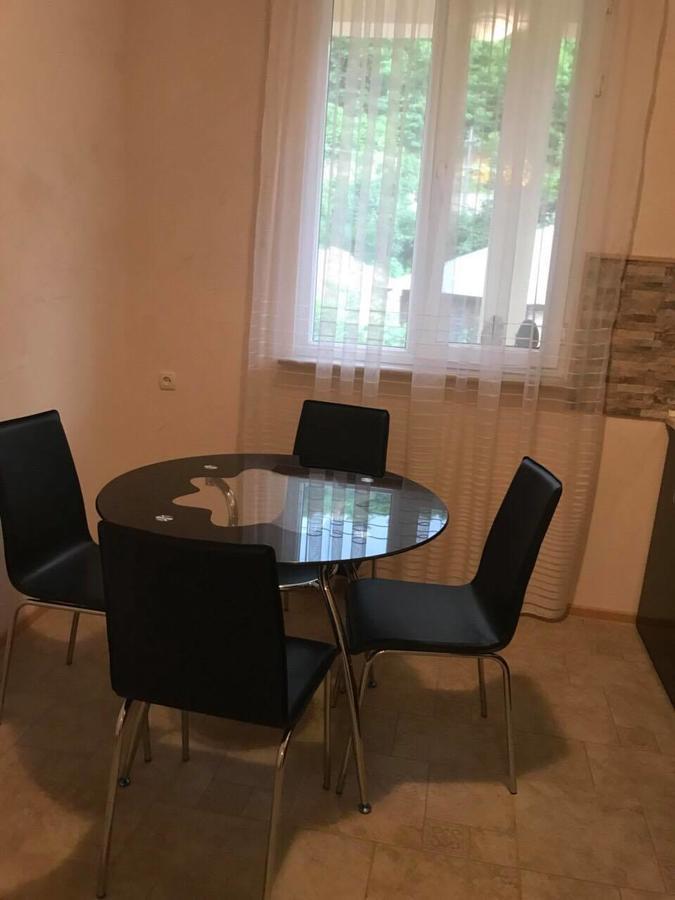Lela'S Guest House Batumi Zewnętrze zdjęcie